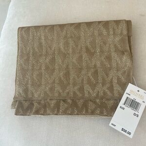 BRAND NEW WITH TAGS Michael Kors Beige Patterned Scarf